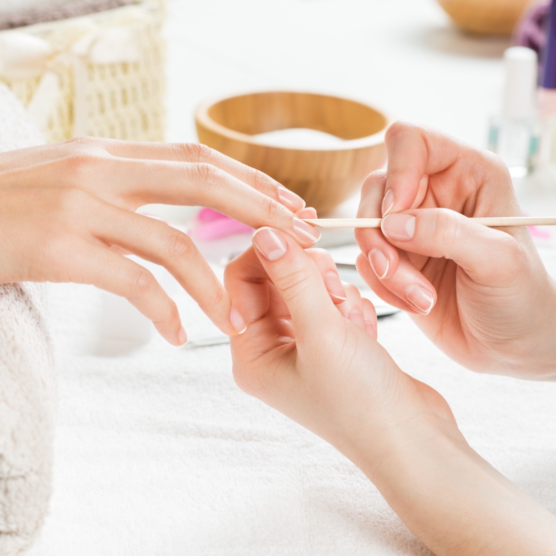 Luxury Manicure Course